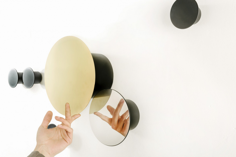 Chiodo 1, 2, 3 - hooks, mirrors, wall containers