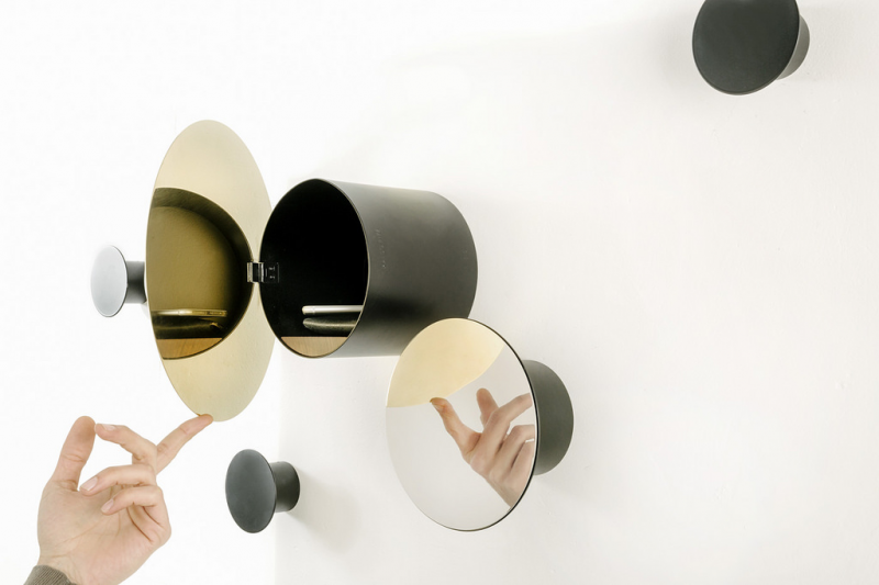 Chiodo 1, 2, 3 - hooks, mirrors, wall containers
