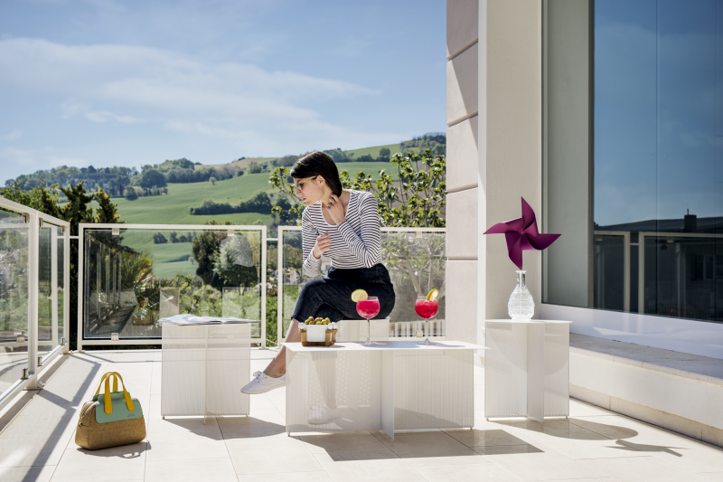 Sezioni - tavolino quadrato