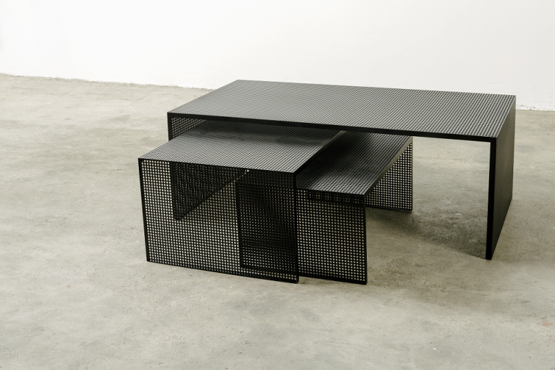 Dentro - tris di tavoli