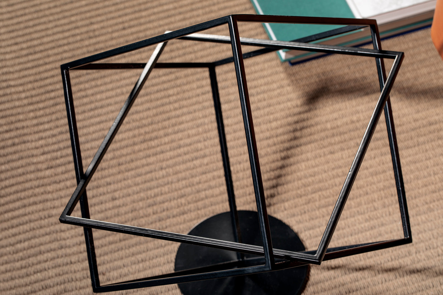 Who's next - porta riviste